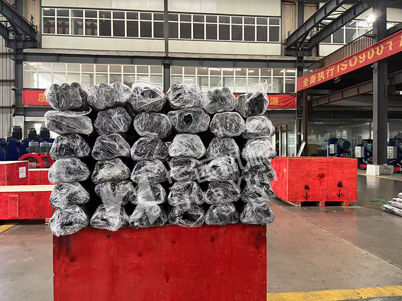 華運機械一批軟管泵定制軟管生產(chǎn)完畢，彰顯專業(yè)制造實力